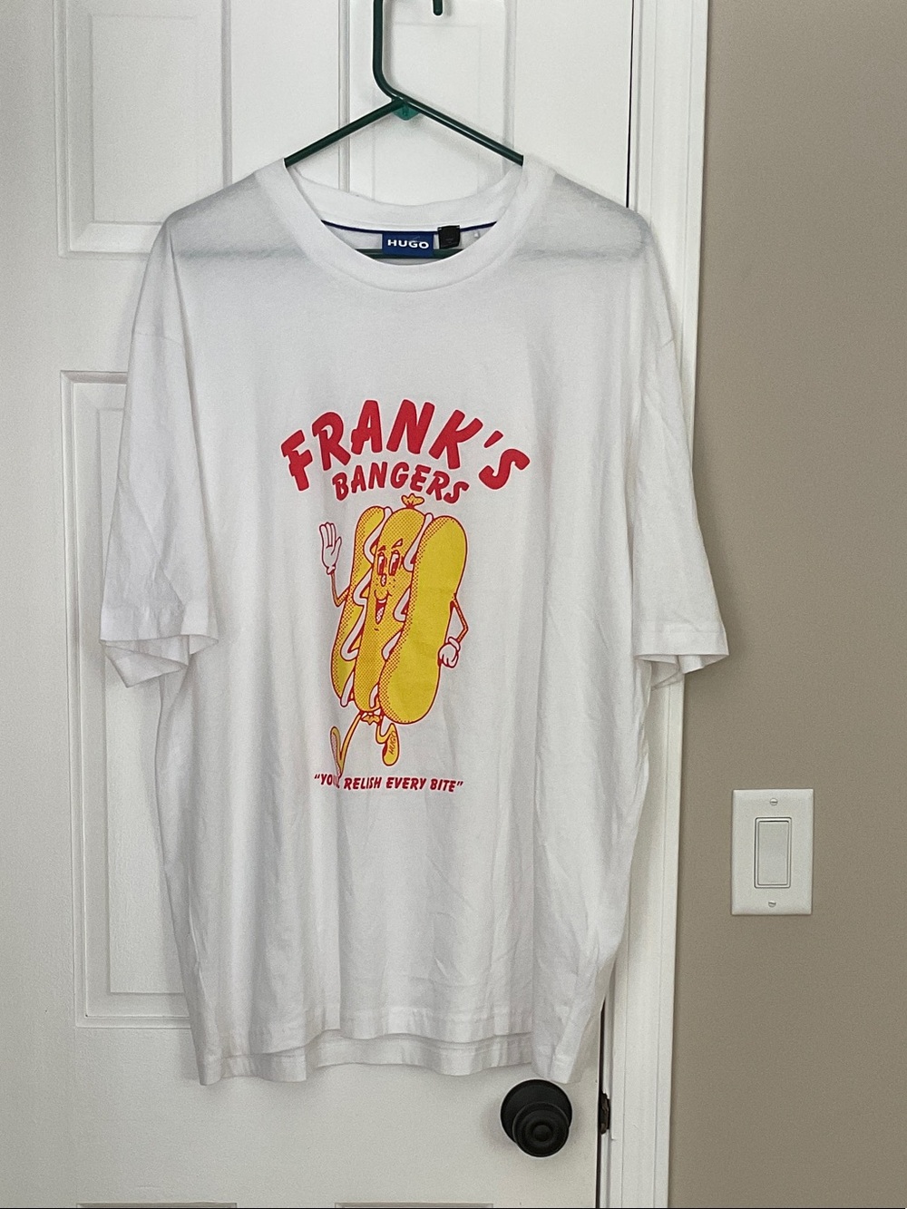 HUGO White Graphic Tee with Red Text & Yellow Hot Dog Print
